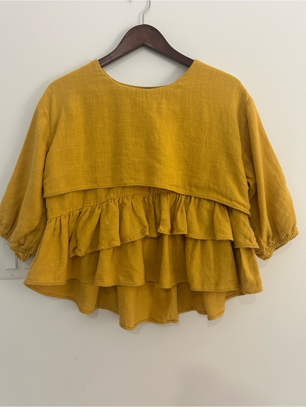 Moon River Linen Blend Mustard Tiered Ruffle Blouse Lagenlook Cottagecore M
